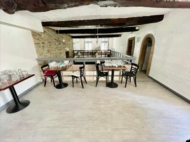 Fonds et murs commerciaux a vendre Lannion 22300 Côtes-d'Armor 150 m2  220300 euros