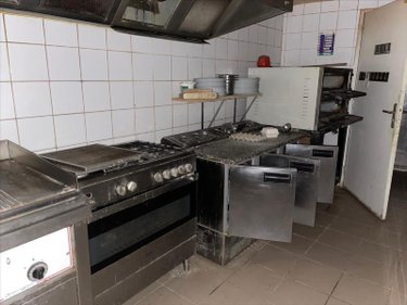 Fonds et murs commerciaux a vendre Lannion 22300 Côtes-d'Armor 150 m2  220300 euros