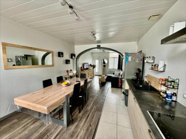 Immeuble a vendre Bavinchove 59670 Nord 215 m2  309940 euros