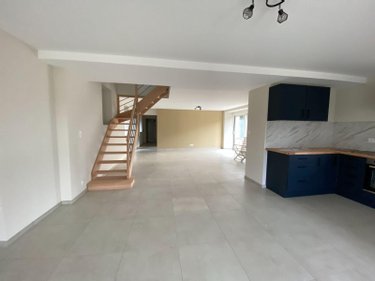 Location maison Moulay 53100 Mayenne 135 m2 5 pièces 1600 euros