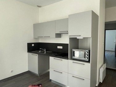 Immeuble a vendre Saint-Pol-de-Léon 29250 Finistère 51 m2  225450 euros