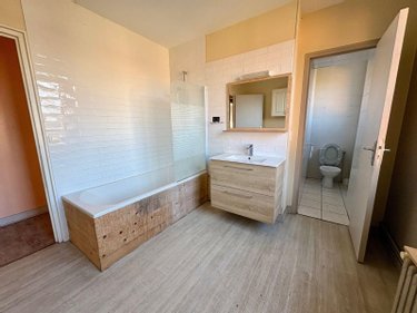 Immeuble a vendre Salbris 41300 Loir-et-Cher 265 m2  221340 euros