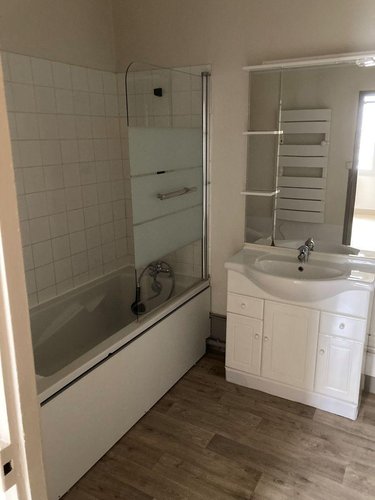 Location appartement Bar-sur-Seine 10110 Aube 84 m2 3 pièces 570 euros