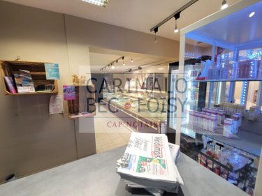 Fonds et murs commerciaux a vendre Saint-Hilaire-la-Gravelle 41160 Loir-et-Cher 158 m2  181000 euros