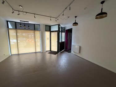 Location fonds et murs commerciaux Lomme 59160 Nord 43 m2  765 euros