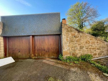 Immeuble a vendre Plouaret 22420 Côtes-d'Armor 245 m2  240694 euros
