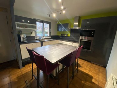 Maison a vendre Mauriac 15200 Cantal  180200 euros