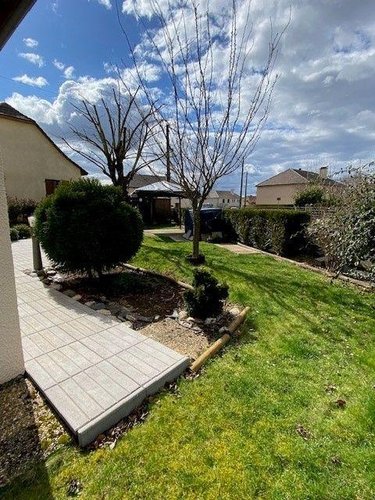 Maison a vendre Mauriac 15200 Cantal  180200 euros