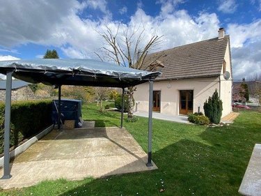 Maison a vendre Mauriac 15200 Cantal  180200 euros