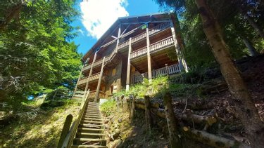 Appartement a vendre Le-Lioran 15300 Cantal 112 m2  430200 euros