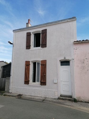 Maison a vendre Marans 17230 Charente-Maritime 101 m2 5 pièces 136500 euros