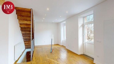 Maison a vendre Lacapelle-Viescamp 15150 Cantal 125 m2 9 pièces 243800 euros