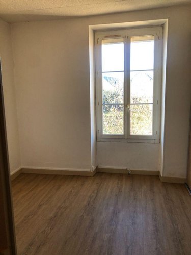 Maison a vendre Chezal-Benoît 18160 Cher 75 m2 4 pièces 48000 euros