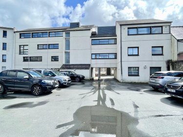 Immeuble a vendre Lannion 22300 Côtes-d'Armor 1000 m2  1446000 euros