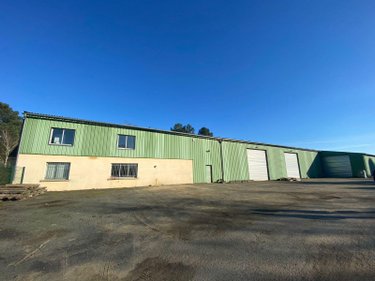 Location fonds et murs commerciaux Le Mans 72000 Sarthe 1300 m2  4500 euros