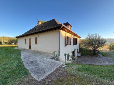 Maison a vendre Lacapelle-Marival 46120 Lot 166 m2 6 pièces 219900 euros