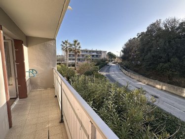 Appartement a vendre Six-Fours-les-Plages 83140 Var 62 m2 3 pièces 296800 euros