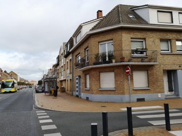 Location fonds et murs commerciaux Coudekerque-Branche 59210 Nord 51 m2  745 euros