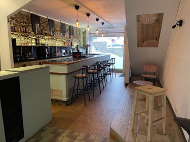 Fonds et murs commerciaux a vendre Ploudalmézeau 29830 Finistère 52 m2  83015 euros