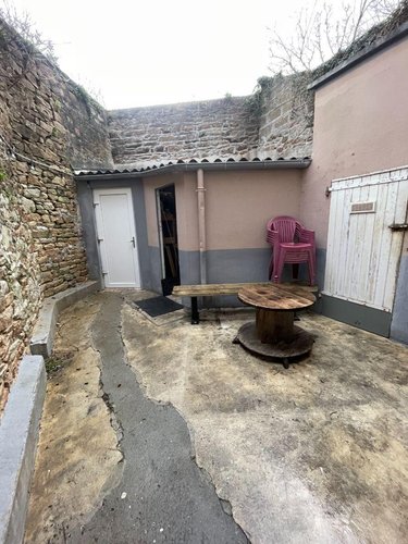 Fonds et murs commerciaux a vendre Ploudalmézeau 29830 Finistère 52 m2  83015 euros