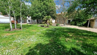Maison a vendre Sainte-Verge 79100 Deux-Sèvres 194 m2 9 pièces 259900 euros