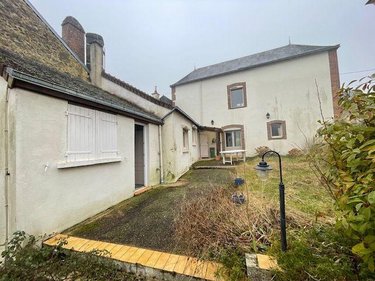 Maison a vendre Saint-Calais 72120 Sarthe 101 m2 8 pièces 101650 euros