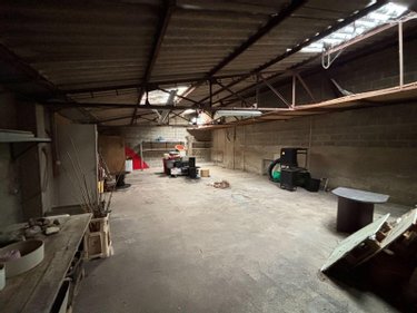 Fonds et murs commerciaux a vendre Châteauroux 36000 Indre 350 m2  266200 euros