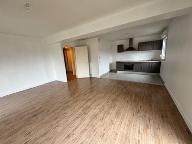 Appartement a vendre La Madeleine 59110 Nord 61 m2  210000 euros