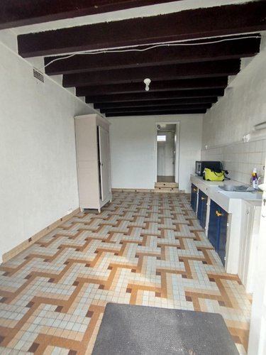 Maison a vendre Allonnes 72700 Sarthe 88 m2 8 pièces 231000 euros