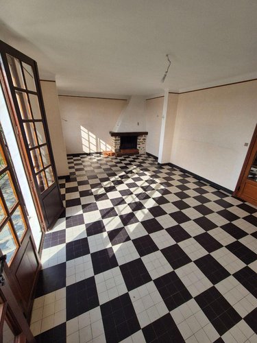 Maison a vendre Neuvy-Saint-Sépulchre 36230 Indre 132 m2 6 pièces 84000 euros