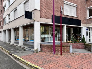 Fonds et murs commerciaux a vendre Hazebrouck 59190 Nord  200000 euros