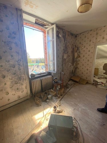 Maison a vendre Le Vigean 15200 Cantal 120 m2  32000 euros