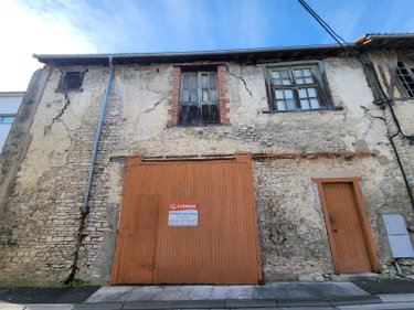 Garage et parking a vendre Bar-sur-Aube 10200 Aube 70 m2  36000 euros