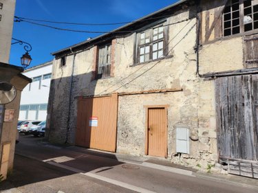 Garage et parking a vendre Bar-sur-Aube 10200 Aube 70 m2  36000 euros