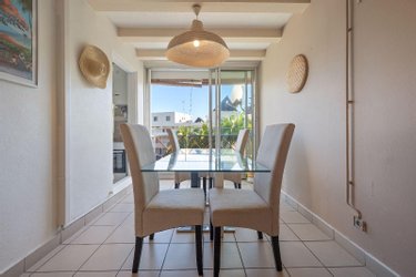 Appartement a vendre Saint-Gilles-les-Bains 97434 Réunion 71 m2 3 pièces 333900 euros