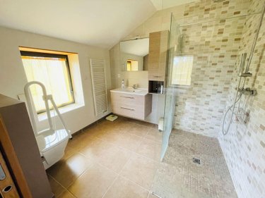 Maison a vendre Saint-Léonard-des-Bois 72130 Sarthe 213 m2 6 pièces 379600 euros