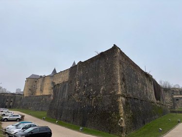 Immeuble a vendre Sedan 08200 Ardennes 100 m2  80000 euros