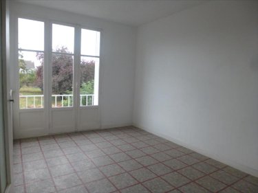 Location maison Mayenne 53100 Mayenne 64 m2 4 pièces 450 euros