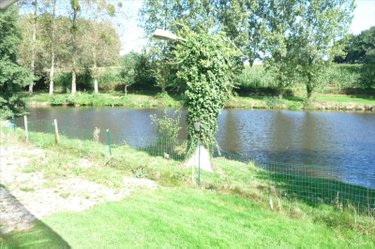 Terrains de loisirs bois etangs a vendre Vautorte 53500 Mayenne 11000 m2  84000 euros