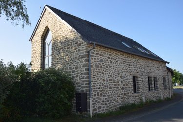 Immeuble a vendre La Bazoge-Montpinçon 53440 Mayenne 215 m2  228800 euros