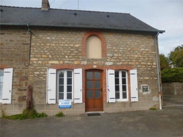 Location maison Saint-Georges-Buttavent 53100 Mayenne 62 m2 2 pièces 380 euros