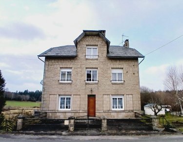 Maison a vendre Montaignac sur Doustre 19300 Corrèze 195 m2 12 pièces 125100 euros