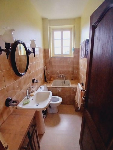 Maison a vendre Montaignac sur Doustre 19300 Corrèze 195 m2 12 pièces 125100 euros