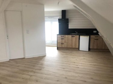 Location appartement Vitré 35500 Ille-et-Vilaine 20 m2 1 pièce 385 euros