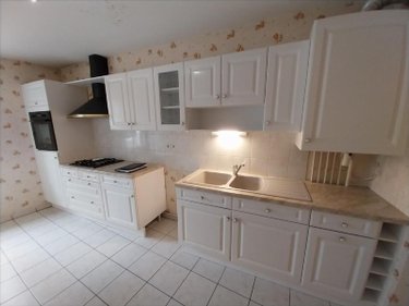 Appartement a vendre Vitré 35500 Ille-et-Vilaine 75 m2 3 pièces 239200 euros