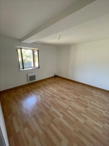 Location maison Cornillé 35500 Ille-et-Vilaine 69 m2 3 pièces 555 euros