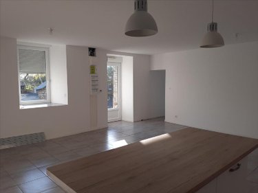 Location maison Saint-M'Hervé 35500 Ille-et-Vilaine 75 m2 3 pièces 588 euros