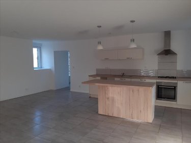 Location maison Saint-M'Hervé 35500 Ille-et-Vilaine 75 m2 3 pièces 588 euros