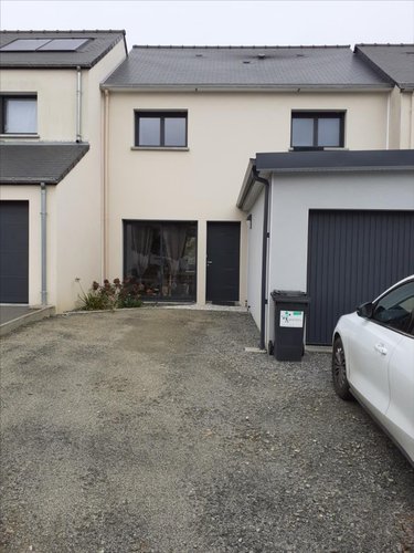 Location maison Pocé-les-Bois 35500 Ille-et-Vilaine 85 m2 4 pièces 825 euros