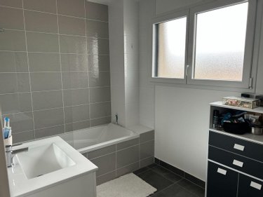 Location maison Pocé-les-Bois 35500 Ille-et-Vilaine 85 m2 4 pièces 825 euros